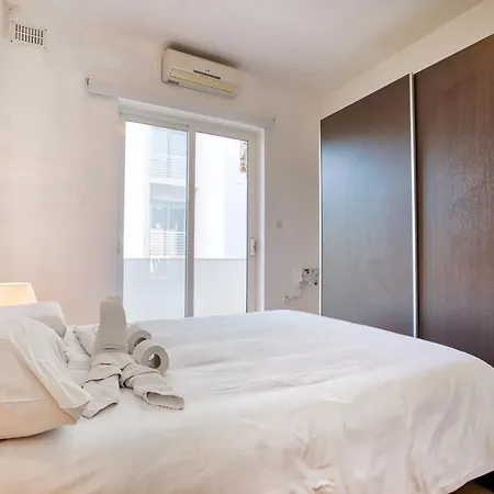 아파트 Sant Antnin Penthouse - Ferries - Sea Views *