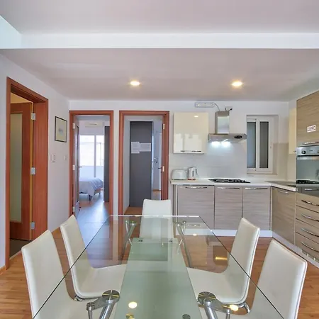 Sant Antnin Penthouse - Ferries - Sea Views * Sliema