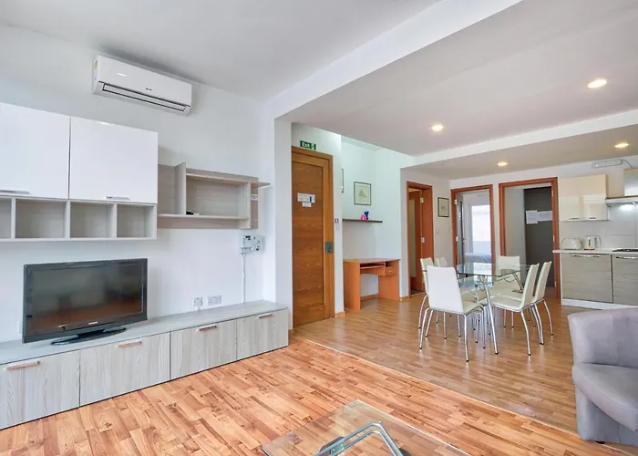 Sant Antnin Sea Side Penthouse By Haven And Keys Malta Apartment *